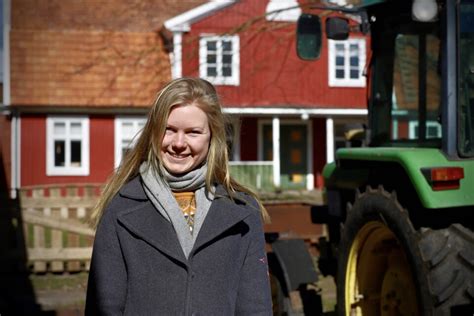 mimmi åsenius|Bonde söker fru: Mimmi Åsenius varnar för Eriks。